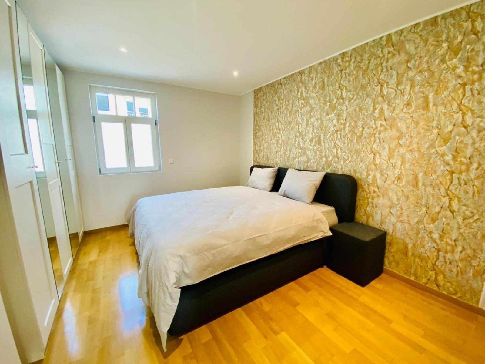 Petrusse Elite Suites Люксембург Екстериор снимка